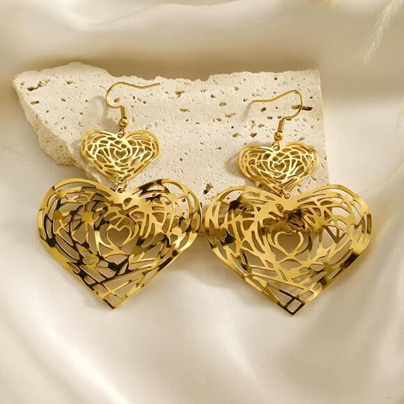 Big Gold Hollow Out Boho Geometric Hook Statement  Gold Heart Dangle Earrings - Picture 3 of 8